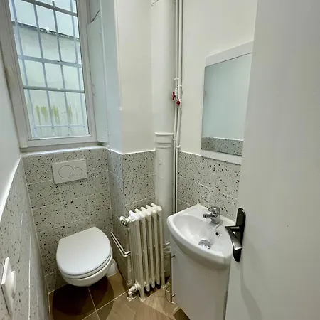 Tour Eiffel Abbe Groult 3 Apartment