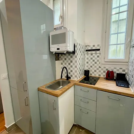 Tour Eiffel Abbe Groult 3 Apartment Paris